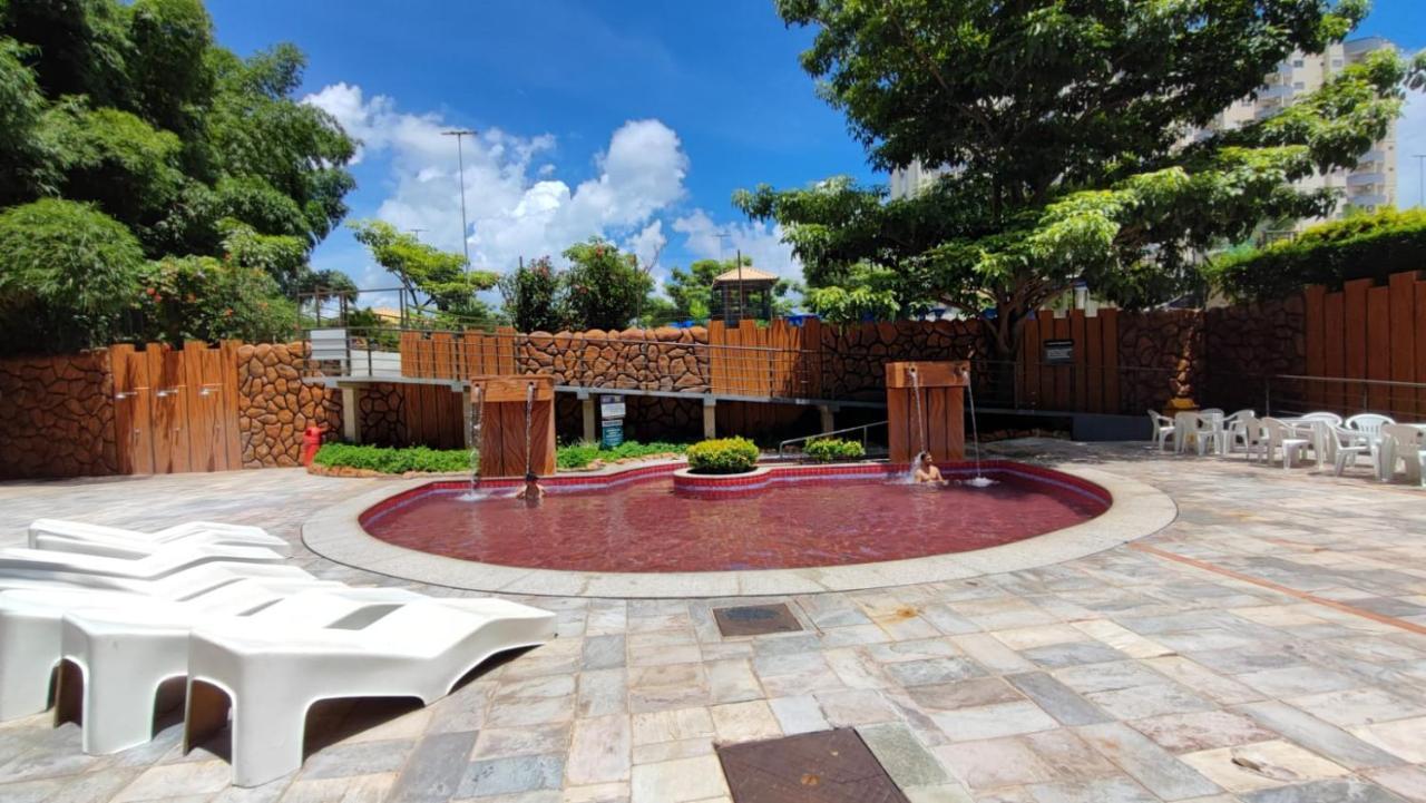 Golden Dolphin Gd - Suite 4 Adultos E 1 Crianca Ate 5 Anos Caldas Novas Exterior photo